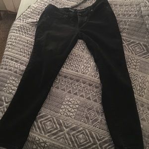 Mossimo Supply Co. Jeans - Purposely Faded Black Jeans -Short - Mossimo Mossimo Supply Co. Jeans - Purposely Faded Black Jeans -Short - Mossimo